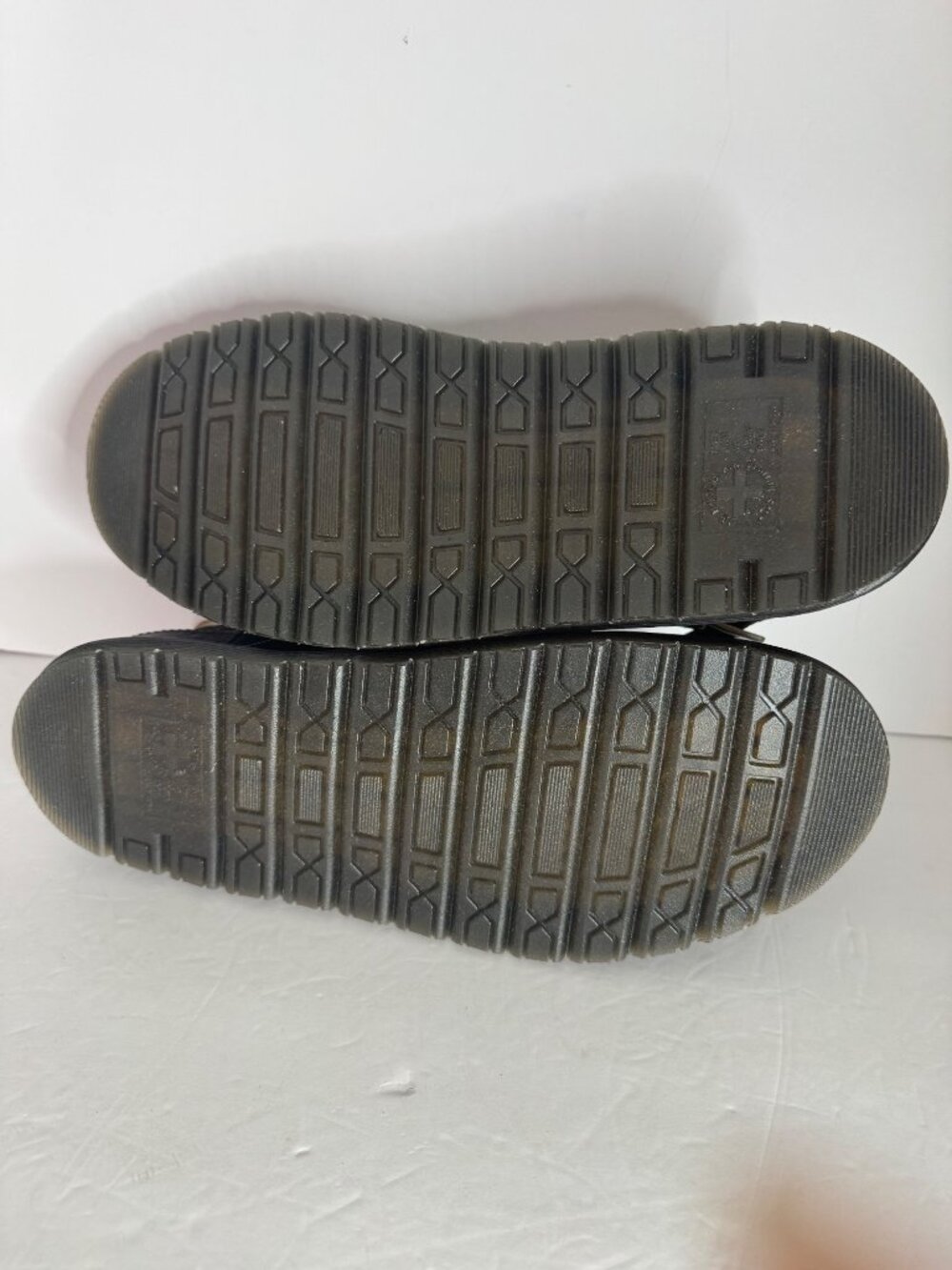 Dr. Martens Archive Sandal Fisherman Crocodile Analine Leather Brown EU 42 US 10 - Picture 7 of 7